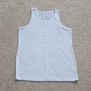 Torrid White Classic Fit Sleeveless Tank Top Size 1X